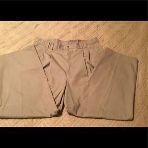 Loafers brand men’s khakis. Size 38/30.